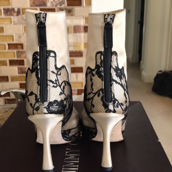 Jimmy Choo vintage nude satin black lace boots - Picture 2 of 12